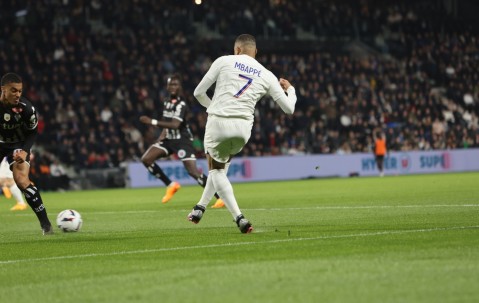 九游会-姆巴佩关键节点高光表现，巴黎圣日耳曼带队取胜！的简单介绍