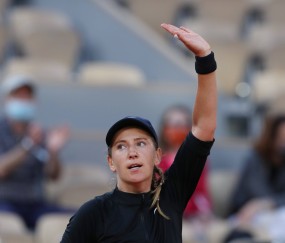 九游-阿扎伦卡迎来三赛季高光表现，IG球迷沸腾！的简单介绍