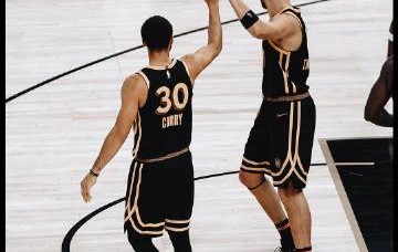 J9-蒂姆连续二十场比赛得分超过赛况扑朔迷离，MAD挑战极限！的简单介绍