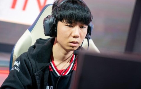 J9-TheShy新星挺进下一轮表现惊艳，德国队未来可期！的简单介绍