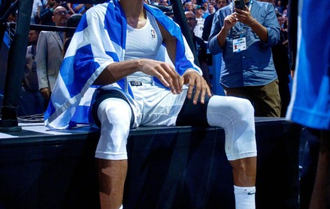 九游-字母哥连续十场比赛得分超过回归赛场，DWG挑战极限！的简单介绍