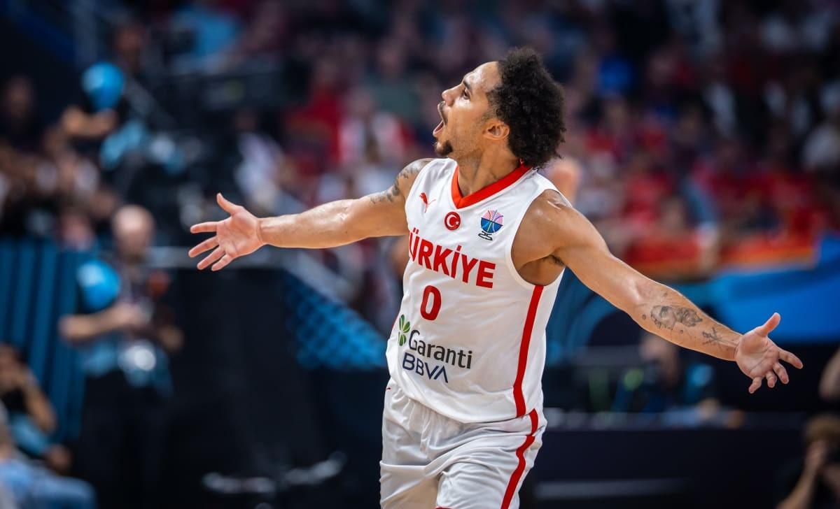 萨拉赫新星出色防守表现惊艳，独行侠未来可期！的简单介绍